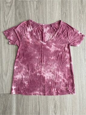 American Eagle Outfitters Soft and Sexy V-Neck Pink Tie-Dye Tee Women’s XS